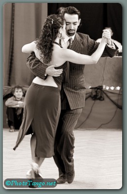 Demian Garcia & Anabela Brogioli photo
